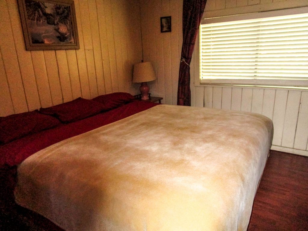 King Bed with White Comforter