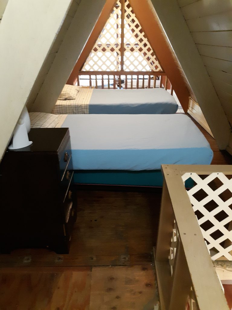 A-Frame House Loft with 2 Twin Beds