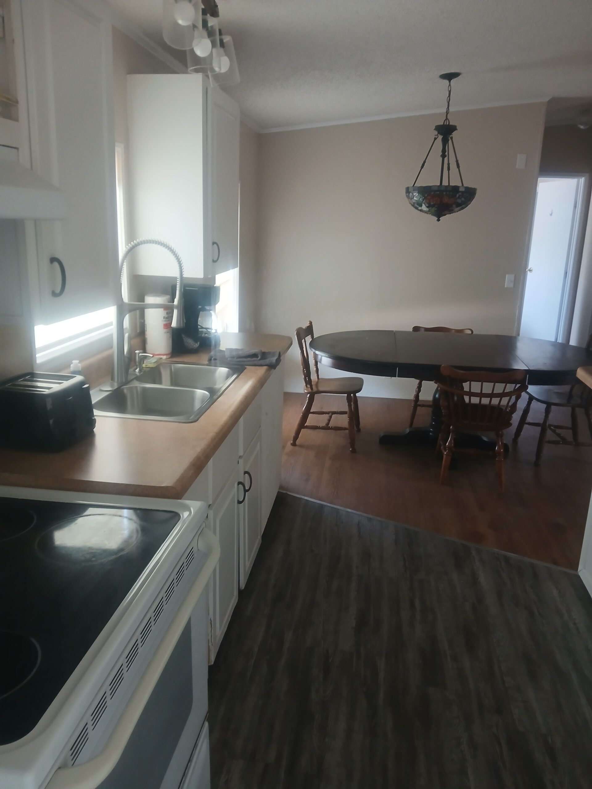 White House kitchen and dining area